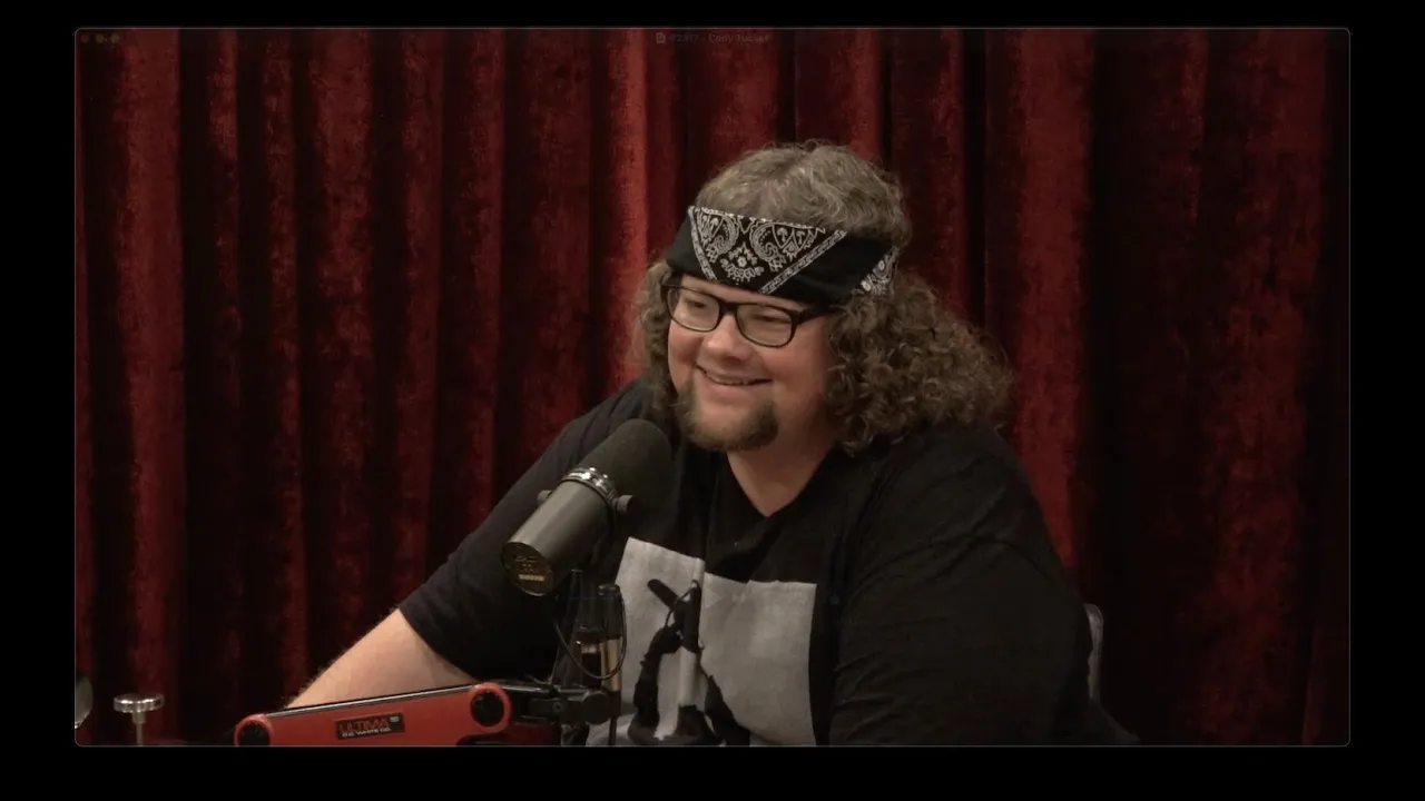 Joe Rogan Experience #2317 - Cody Tucker
