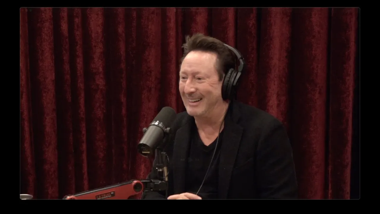 Joe Rogan Experience #2243 - Julian Lennon
