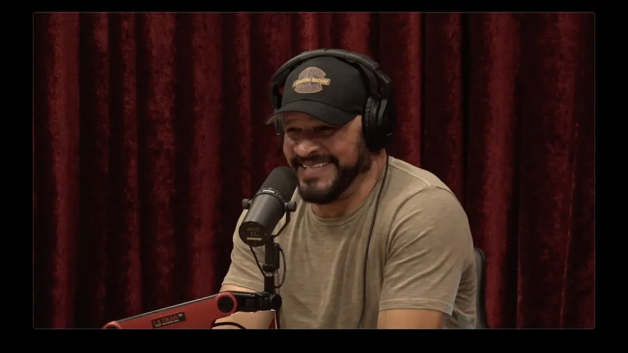 Joe Rogan Experience #2384 - Mark Kerr