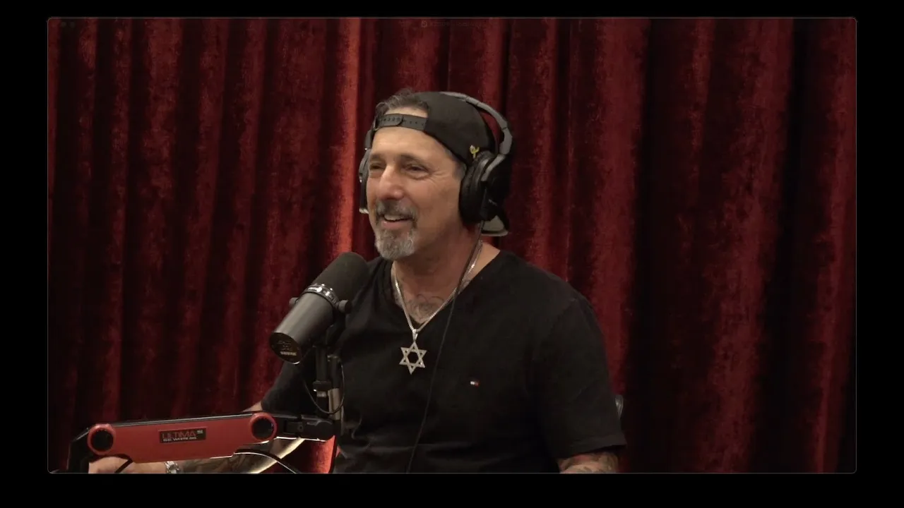 Joe Rogan Experience #2305 - Rich Vos