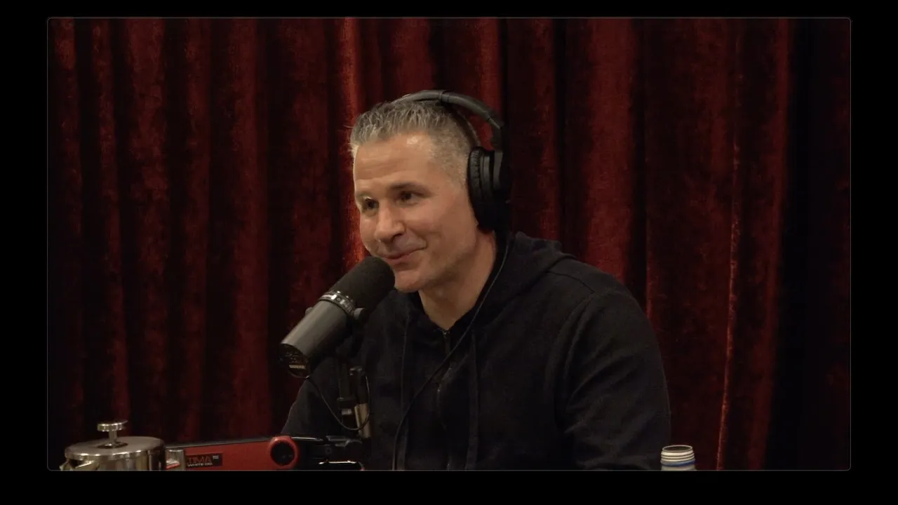 Joe Rogan Experience #2356 - Mike Vecchione