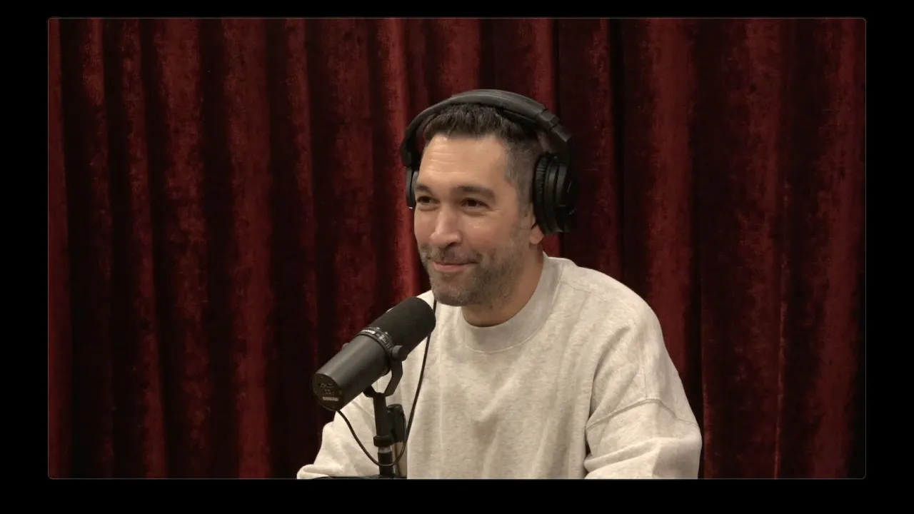 Joe Rogan Experience #2370 - Dave Smith