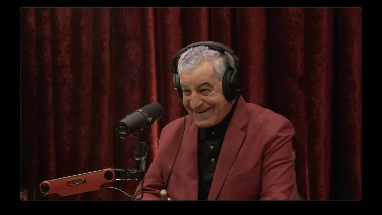 Joe Rogan Experience #2321 - Dr. Zahi Hawass